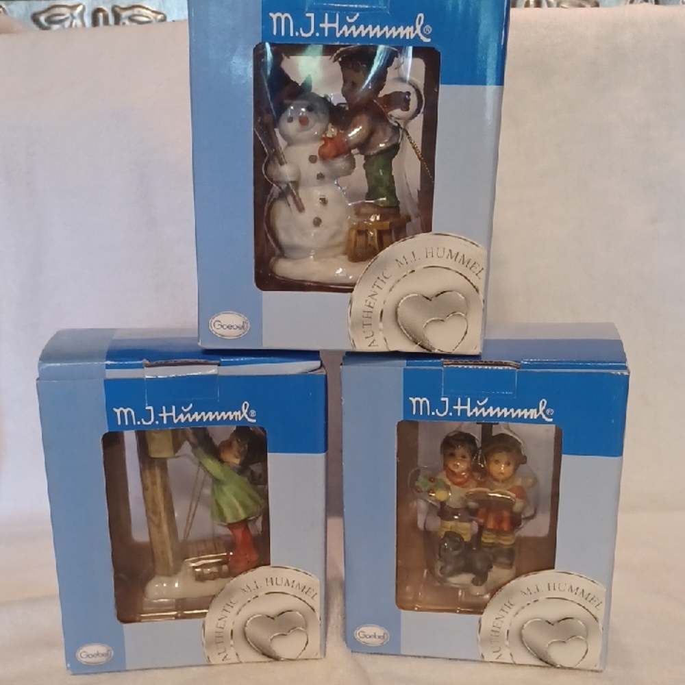 Hummel Holiday Ornament Set - Christmas Ornaments